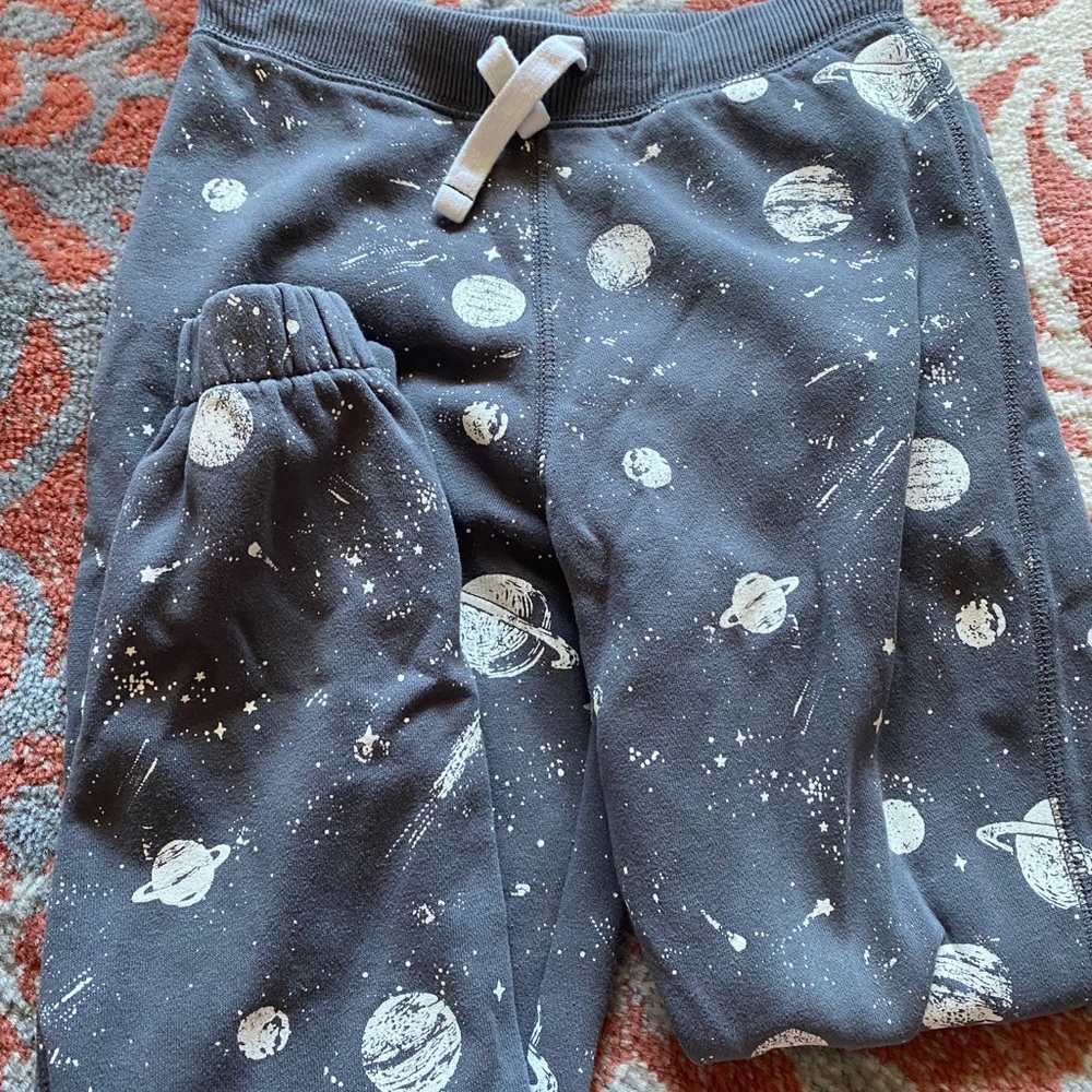 Carter’s joggers